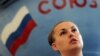 Елена Серова күзүндө космоско учууга камданууда, Жылдыздар шаарчасы, Орусия, 30.05.2013.