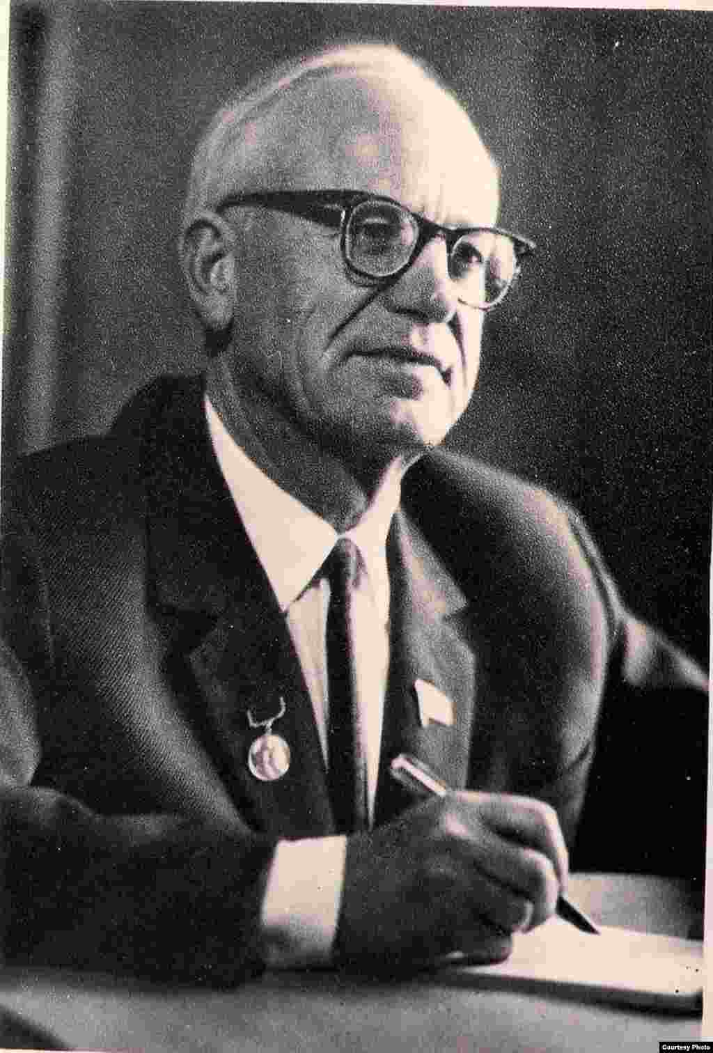 Пятрусь Броўка. 1950 – 1960-я гг. З фондаў БДАМЛМ