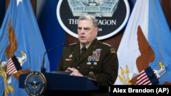 Generalul american Mark Milley estimează că este nevoie de câteva săptămâni pentru antrenarea forțelor ucrainene în utilizarea lansatoarelor performante de rachete.