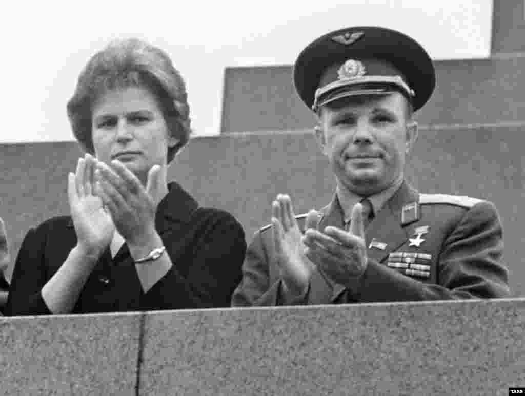 Tereshkova with cosmonaut Yury Gagarin, the first man in space, at Lenin’s mausoleum in Red Square in 1963