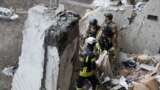 Russiýanyň 30-njy ýanwarda Ukrainanyň Sumy şäherine eden pilotsyz uçar hüjüminde azyndan 9 adam öldürildi.