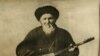 Токтогул Сатылганов, 1928-жылкы фотосүрөт.