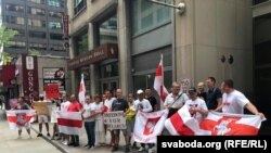 Беларус консулдугунун маңдайындагы акция. Нью-Йорк