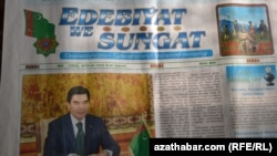 SRG türkmen metbugatynda prezidenti tankytlamagyň akyla sygjak zat däldigini aýdýar.