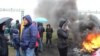 На Львівщині заблоковані 3 пункти пропуску на кордоні з Польщею. Ситуація напружена 