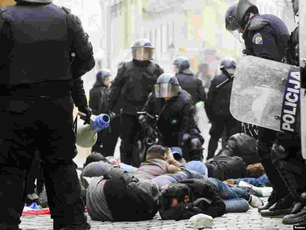 Hrvatska - Anti-vladini protesti u Zagrebu, 26.02.2011. Foto: Reuters