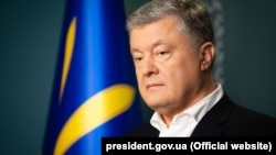 Порошенко вважає справи проти нього «політичним переслідуванням»