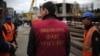 Миграционный патруль на одной из строительных площадок Москвы.