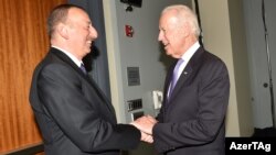 İlham Əliyev və ABŞ-ın vitse-prezidenti Joe Biden.