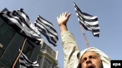 Pakistanda islamçı Jamiat Ulma-e-Islam partiyasının fəallarının etiraz aksiyası, 4 İyun 2010-cu il