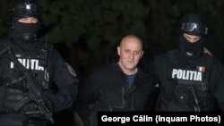 Хорациу Потра при задержании румынскими полицейскими 8 декабря 2024 