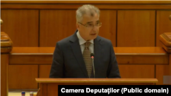 Moțiunea de cenzură a fost citită de senatorul AUR Petrișor Peiu.