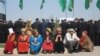 Türkmenistan. Illýustrasiýa suraty. Döwlet guramaçylygynda geçirilýän çärelere mejbury çekilýän raýatlar. 