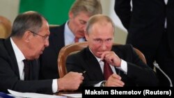 Лавров, Путин, Песков