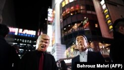 Трамп менен Абэнин кеби