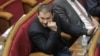 «Слуга народу» Каптєлов задекларував доходи дружини в РФ, але не вказав майно родини у Москві