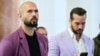 Фігуранти справи про торгівлю людьми брати Тейти вилетіли з Румунії до США