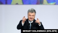 В оточенні президента рінше заявили, що Петро Порошенко невідкладно подасть законопроект щодо повернення статті про незаконне збагачення в Кримінальний кодекс