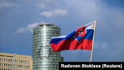Повернення парламентської делегації Словаччини з Росії заплановано на середу, 15 січня
