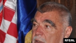Stjepan Mesić, Foto: Midhat Poturović