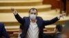 Liderul grupului PSD, Alfred Simonis, (foto generică) a avut un schimb dur de replici cu un deputat AUR, după ce inițiativa legată de suveranitate a fost respinsă la vot. Conflictul amintește de atmosfera anilor '30, consideră analiștii. 