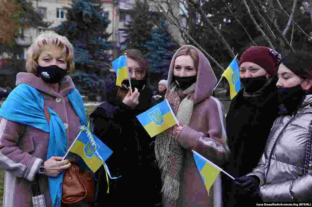 16 лютого 2022 року указом президента України оголошено Днем єднання