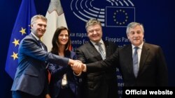 Церемонія підписання рішення ЄС про запровадження безвізового режиму для громадян України. Брюссель, 17 травня 2017 року