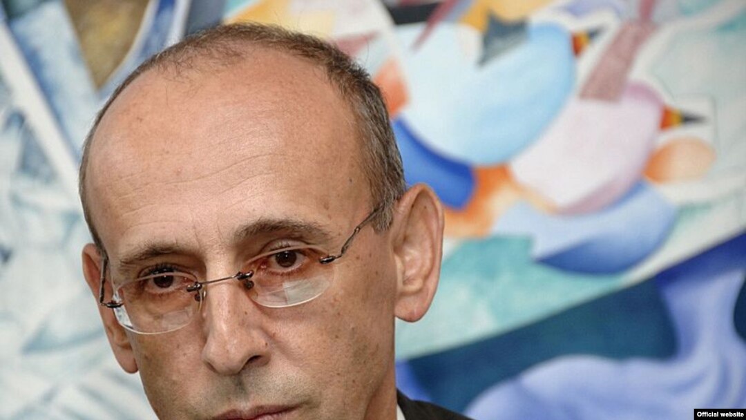 Tarik Sadović
