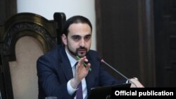Հայաստանում արտակարգ դրության պարետ, փոխվարչապետ Տիգրան Ավինյան