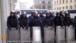 Чи заважає Євромайдан киянам пересуватися Хрещатиком?