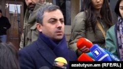 Armenia - Dashnaktsutyun leader Ishkhan Saghatelian speaks to journalists, April 6, 2021.