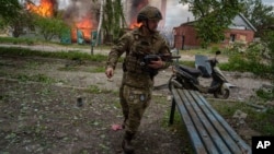 Український поліцейський у Вовчанську, 11 травня 2024 року