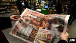 Вестник "Блясък" в петък публикува снимките на Роман Примула