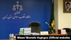 بیش از ۱۸ پرونده محاربه علیه ده‌ها معترض در دادگاه‌های انقلاب اسلامی تشکیل شده است.