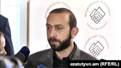 Спикер парламента Армении Арарат Мирзоян (архив)