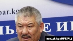 Азимбек Бекназаров